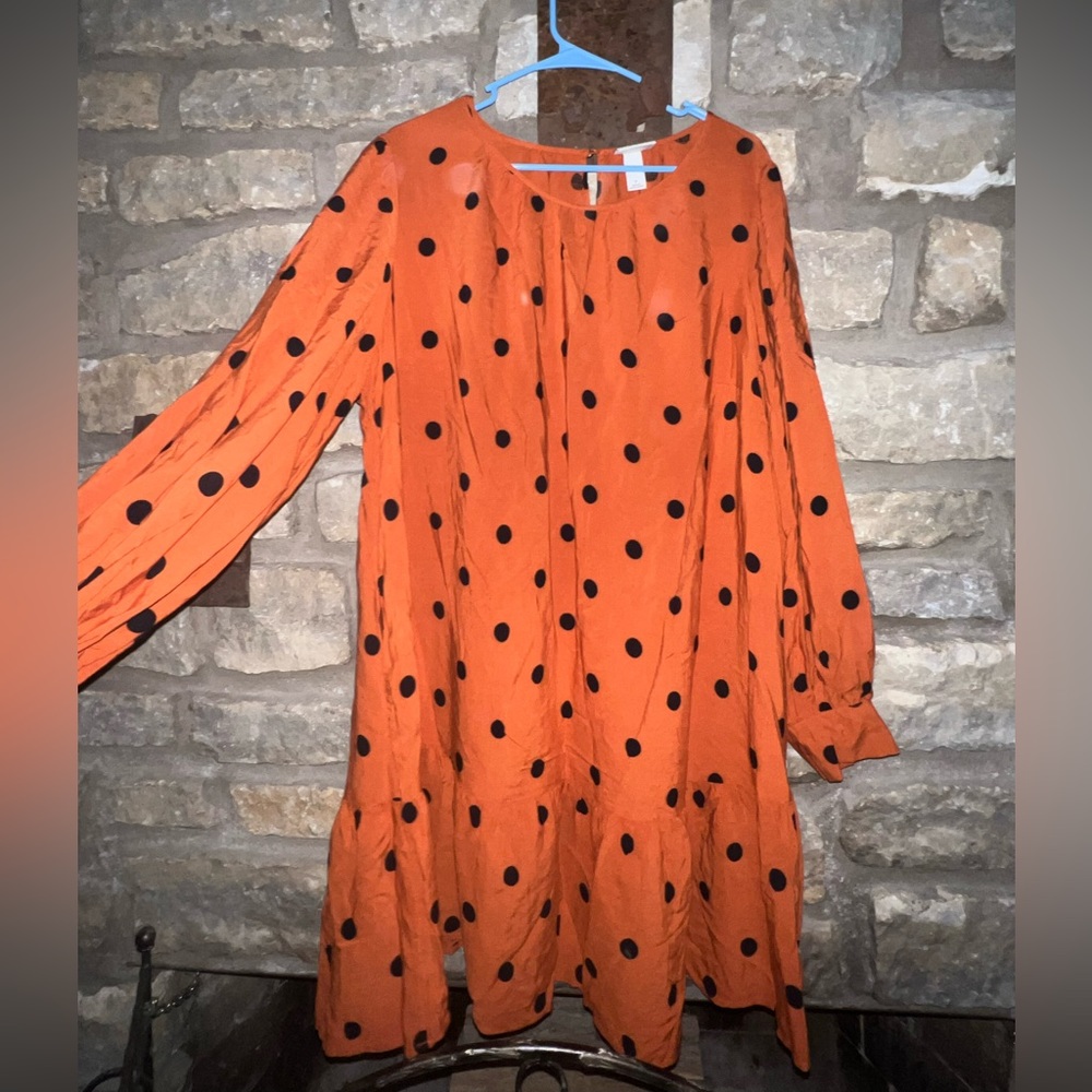 Ava and Viv size X (14 per website) fits VERY loose